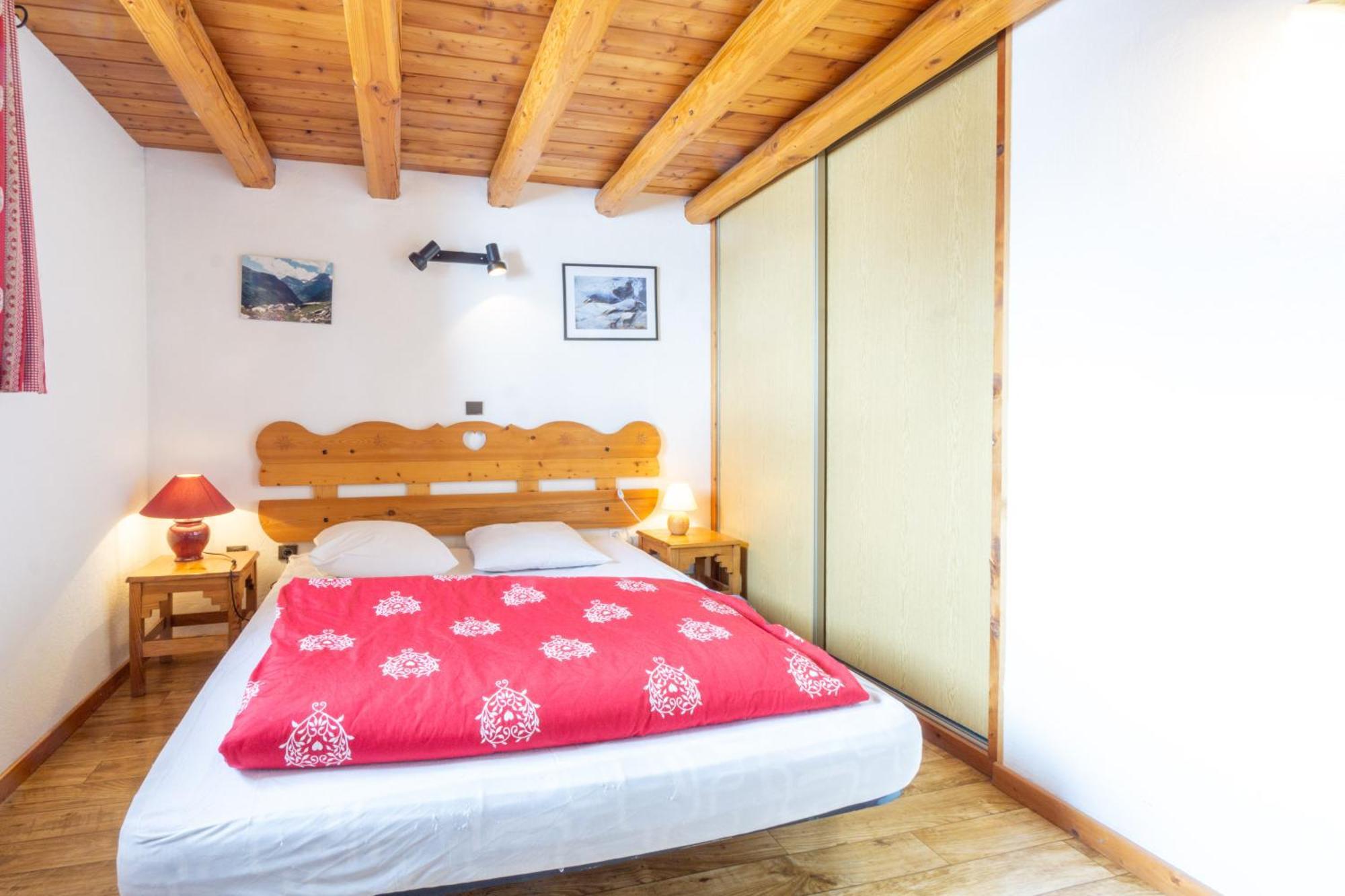 Chalet Les Moulins 阿尔克河畔博讷瓦勒 外观 照片