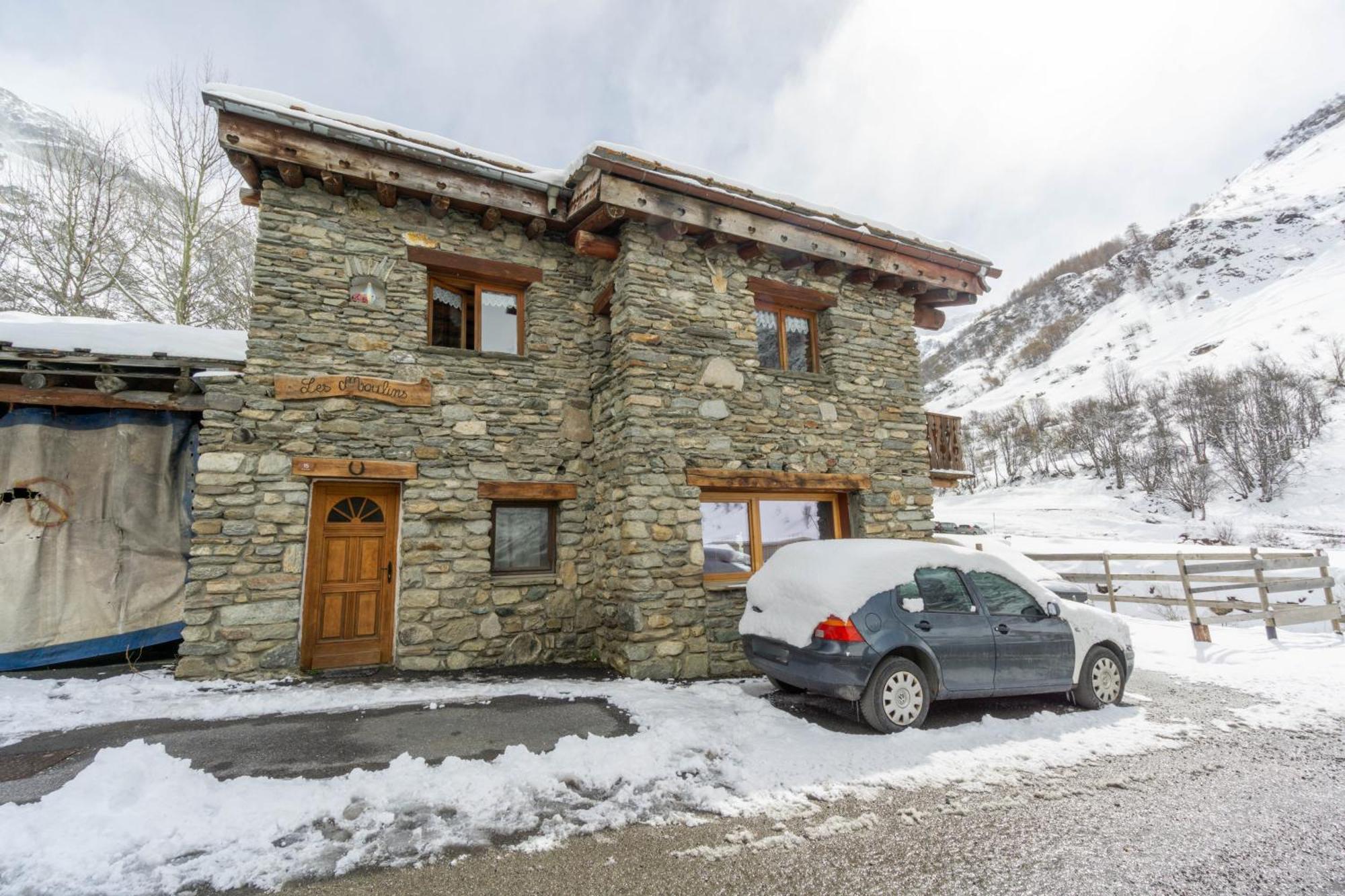 Chalet Les Moulins 阿尔克河畔博讷瓦勒 外观 照片