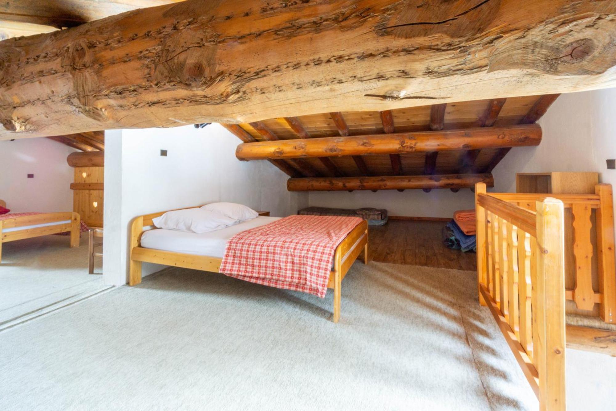 Chalet Les Moulins 阿尔克河畔博讷瓦勒 外观 照片