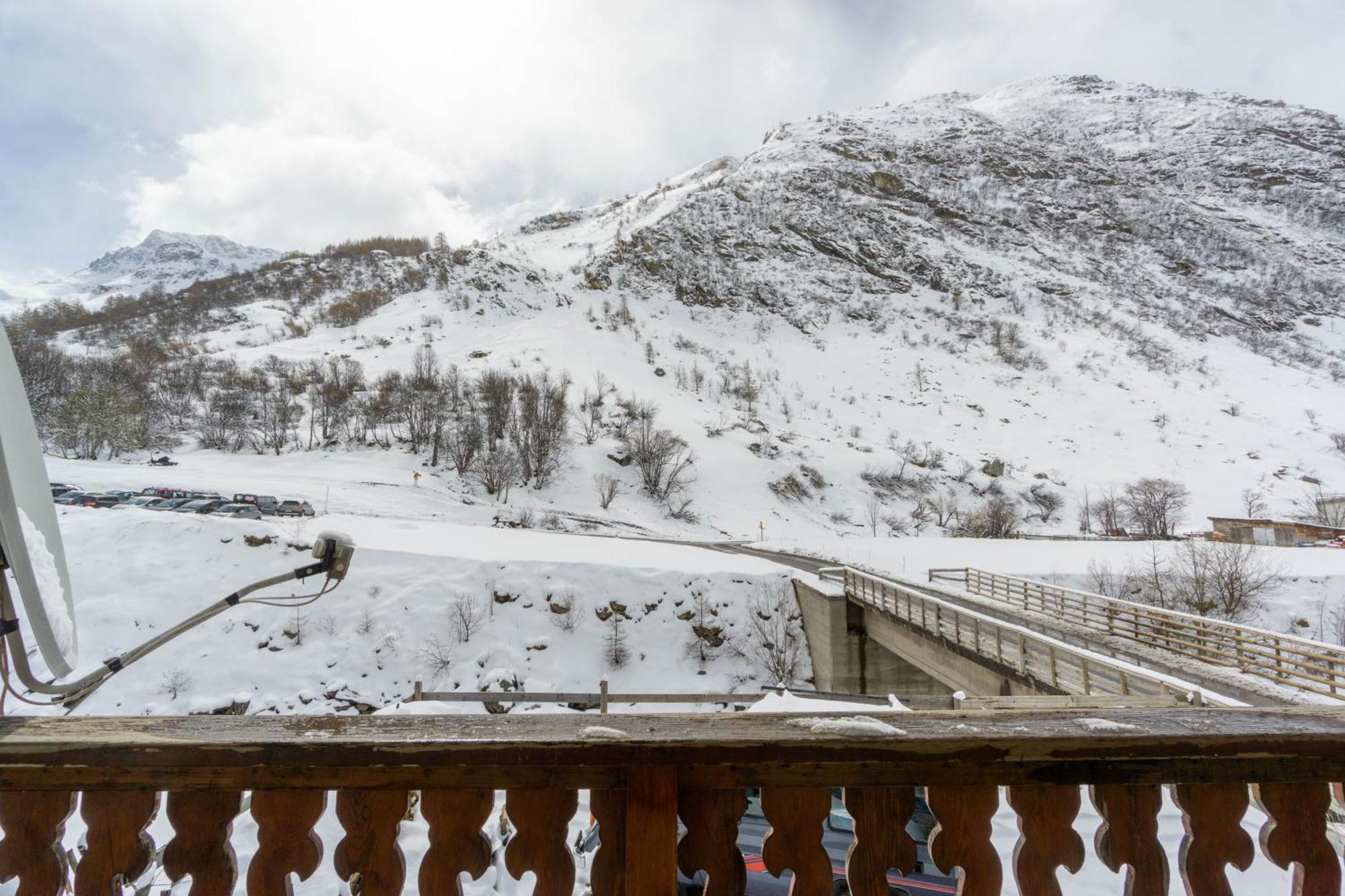 Chalet Les Moulins 阿尔克河畔博讷瓦勒 外观 照片