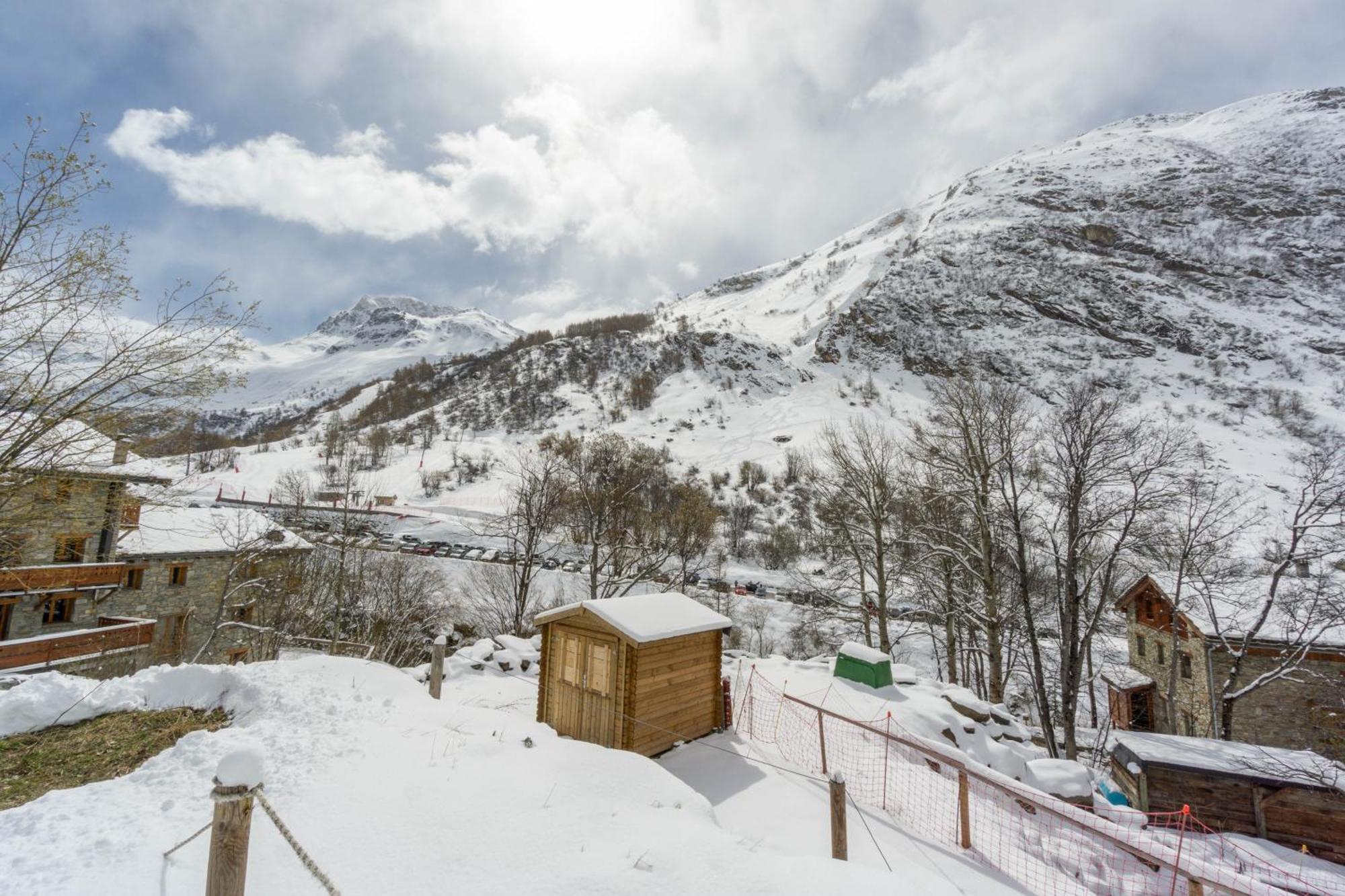 Chalet Les Moulins 阿尔克河畔博讷瓦勒 外观 照片